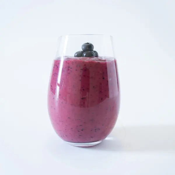 kanapiu-kokteilis-su-lukstentom-kanapiu-seklom